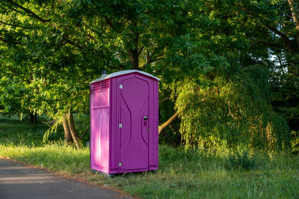 Best Portable restroom trailer rental  in Ashland, IL